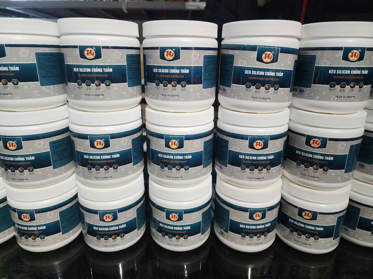Keo silicon chống thấm